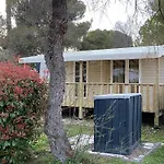 De L'arnel Kamp alanı *